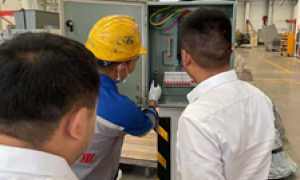 公司組織技術(shù)部、生產(chǎn)部對(duì)起重機(jī)維保作業(yè)規(guī)范進(jìn)行例行檢查